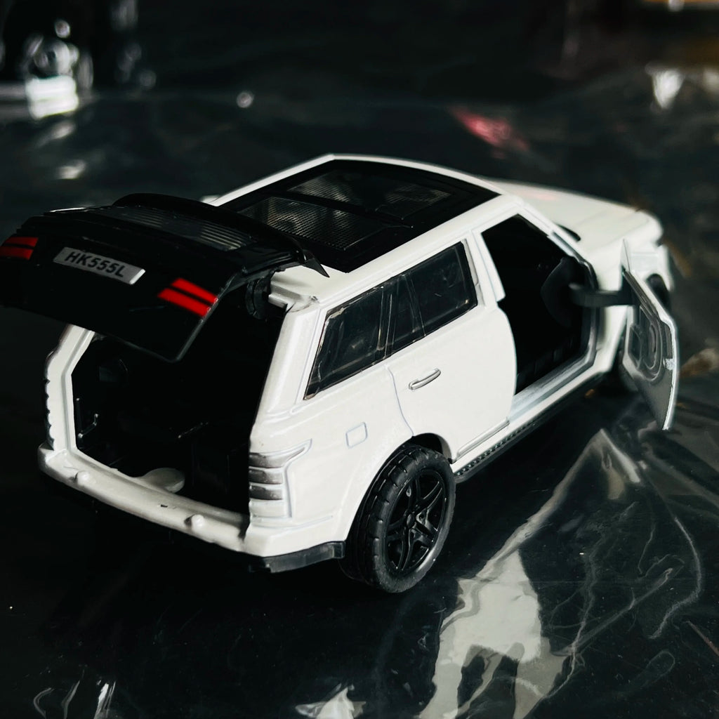 1:36 Off-Road Alloy Vehicle Model – Realistic Simulation Toy Car for Kids & Collectors