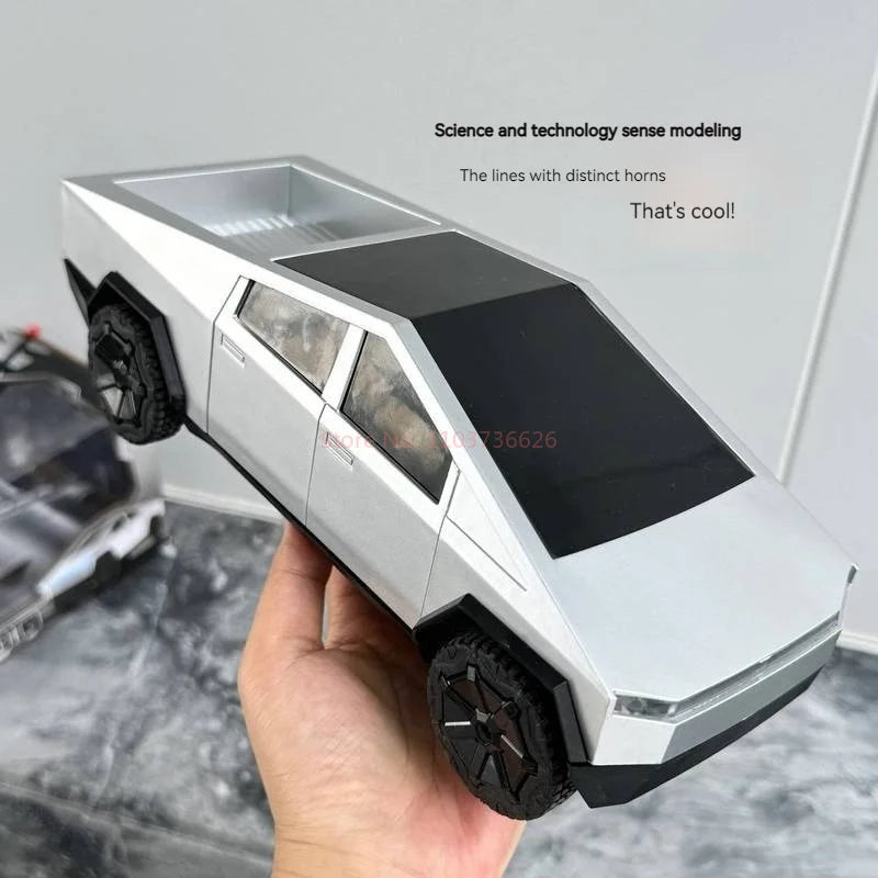 1:12 RC Cybertruck / Batmobile Off-Road Pickup Truck – Remote Control Simulation Toy