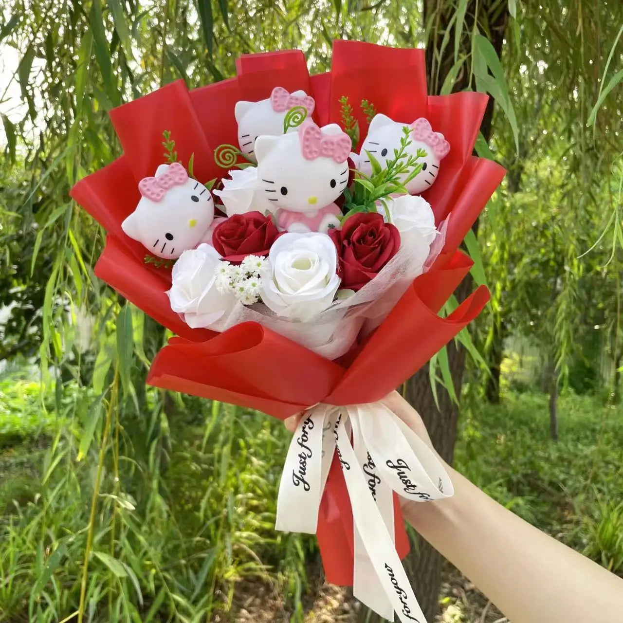 Kawaii Hello Kitty Plush Doll Bouquet – Creative Gift for Any Occasion